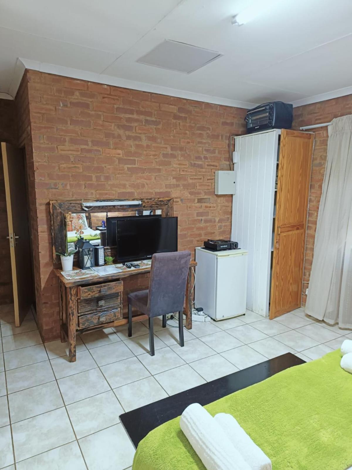 Millstream Inn Guest House Skeerpoort Kamer foto